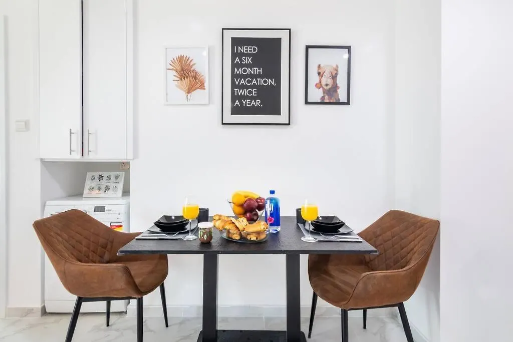 Apartment First Class 1Br Modern And Spacious Dubai